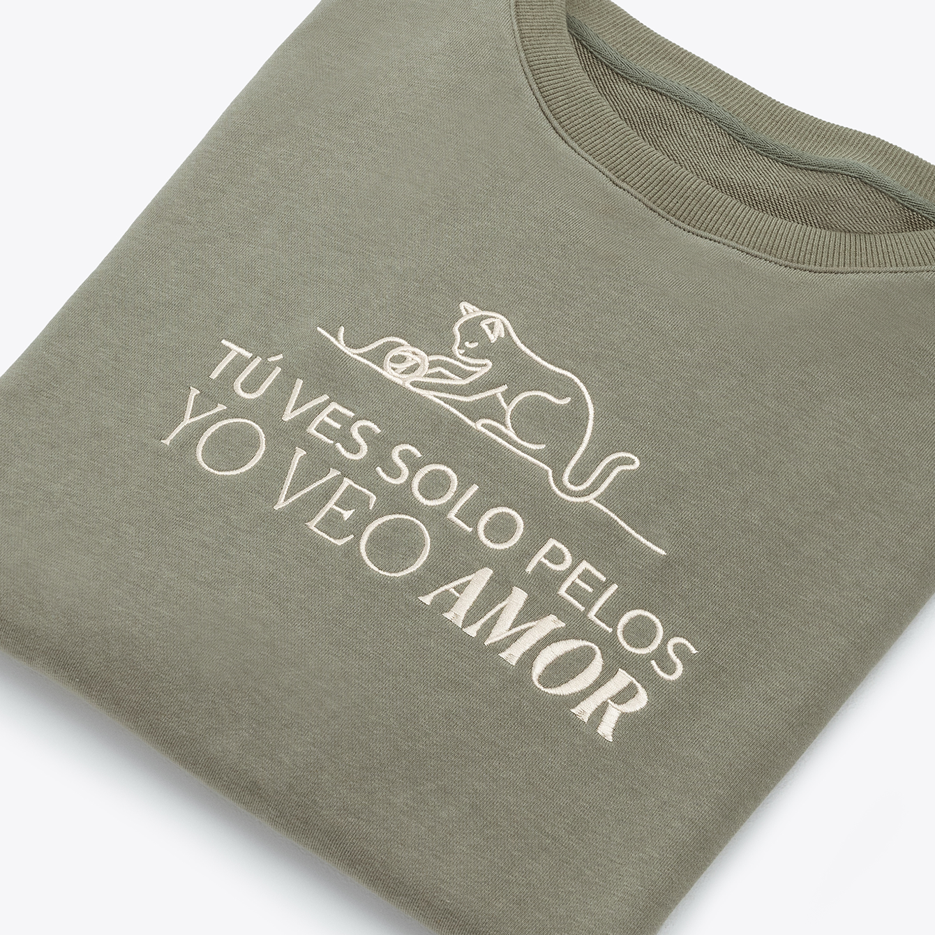 Sudadera Oversize “Tú ves solo pelos, yo veo amor”