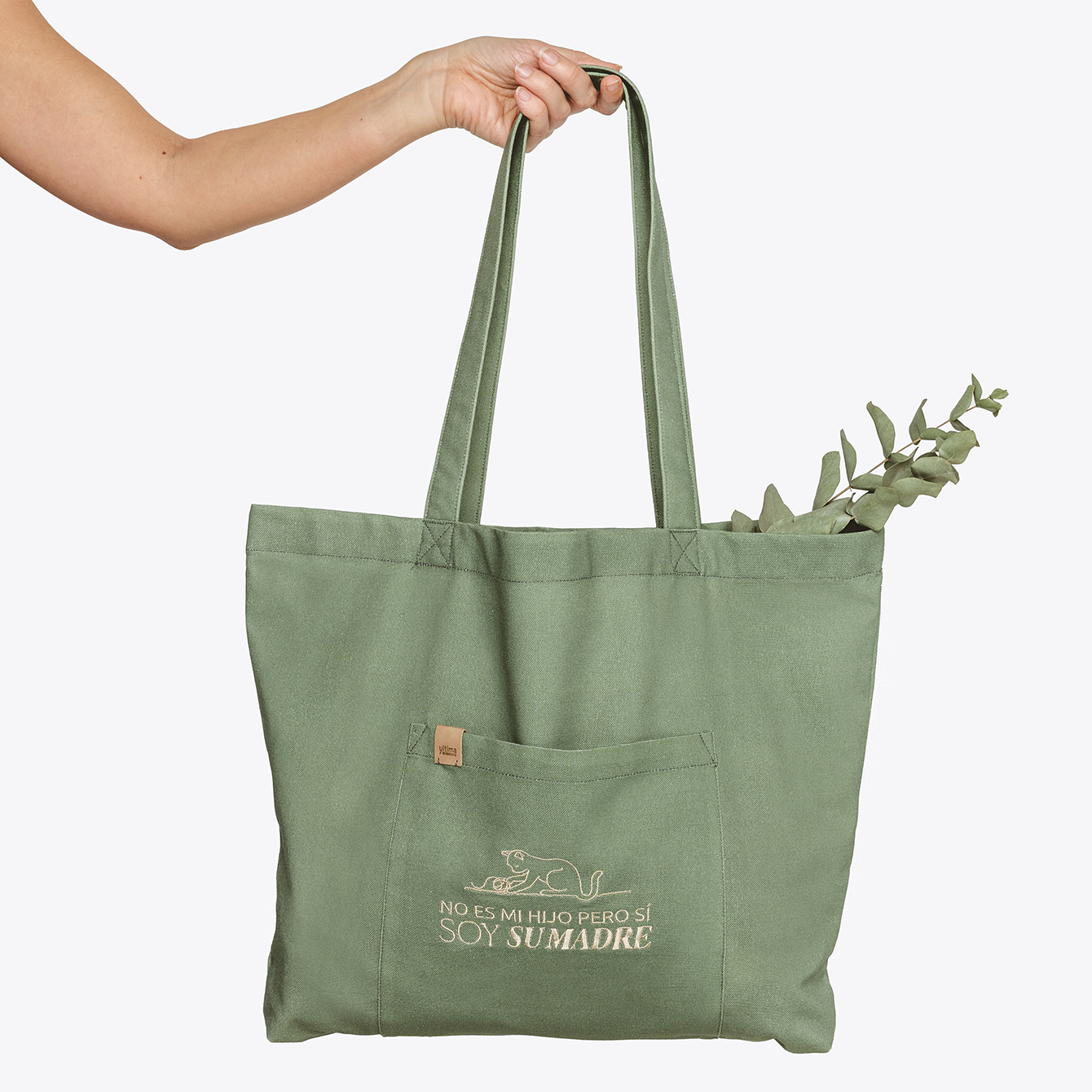 Bolso “No es mi hijo, pero sí soy su madre”
